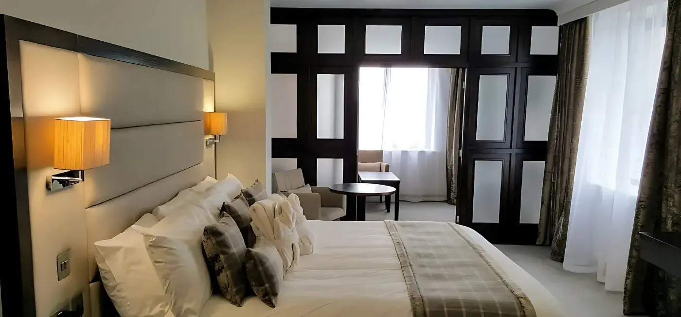 Room view of The Menlo Hotel